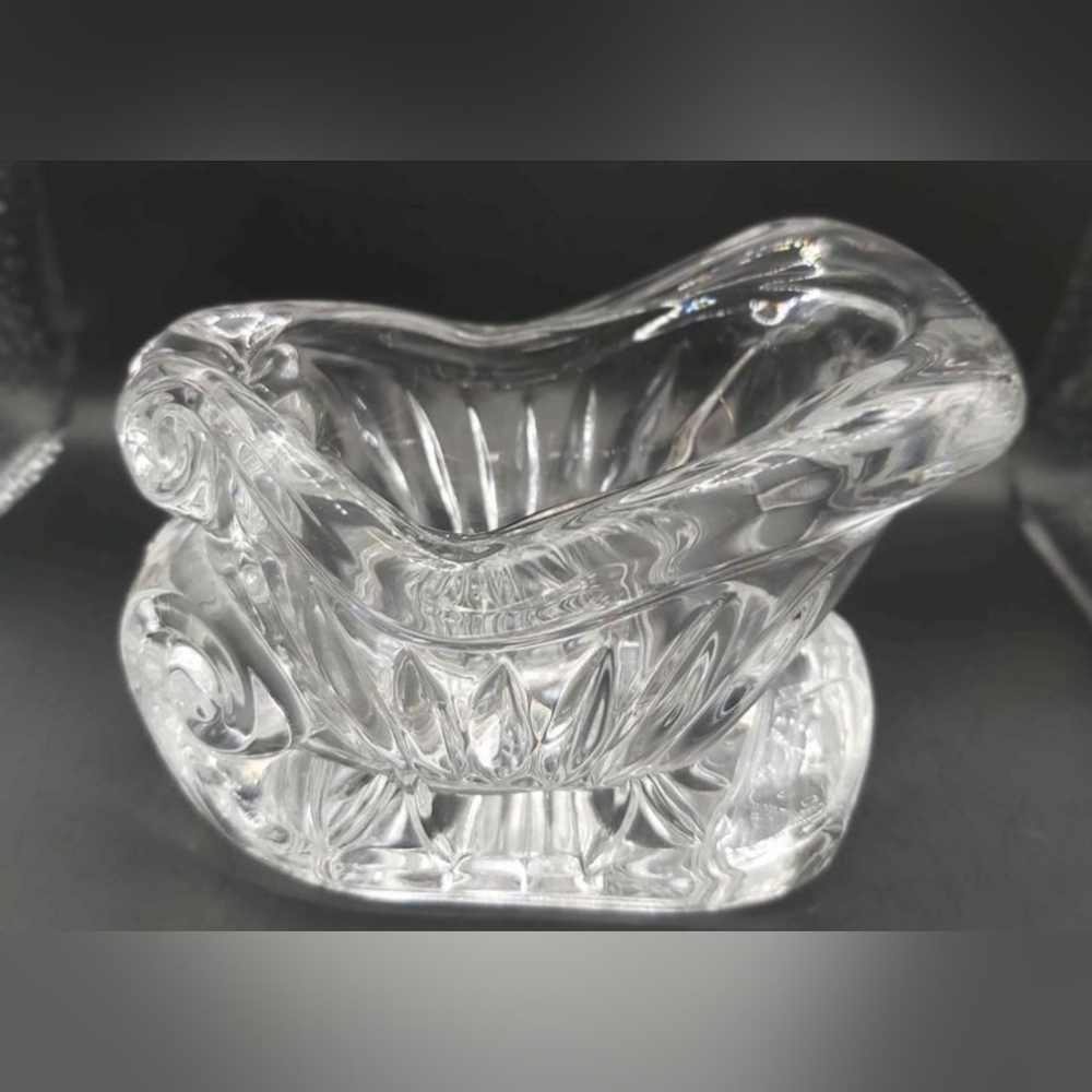 24 % lead crystal sled